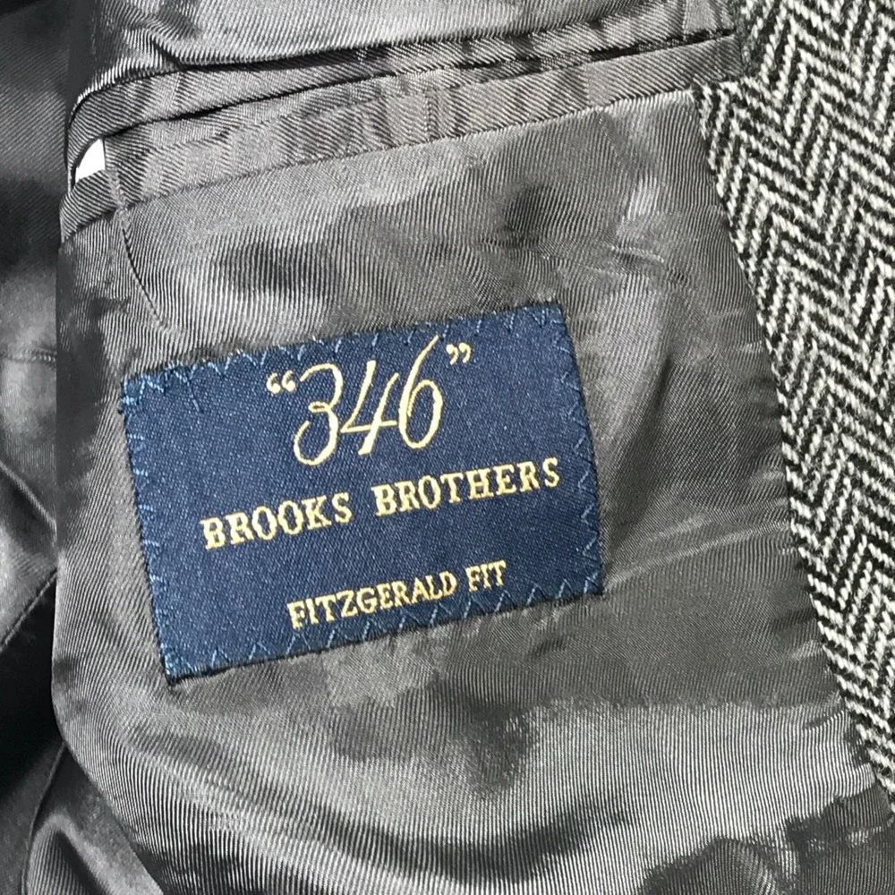 Brooks Brothers Fitzgerald Fit Blazer Sport Coat Men 39R Herringbone Wool Blend